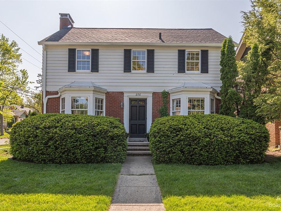 1st image of 216 S Revena Blvd