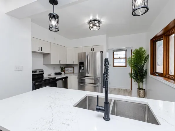 2322 S 63rd STREET, West Allis, WI 53219