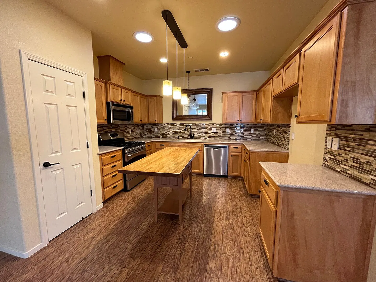 Great Porterville Home, Move-In Ready! — Photo 4