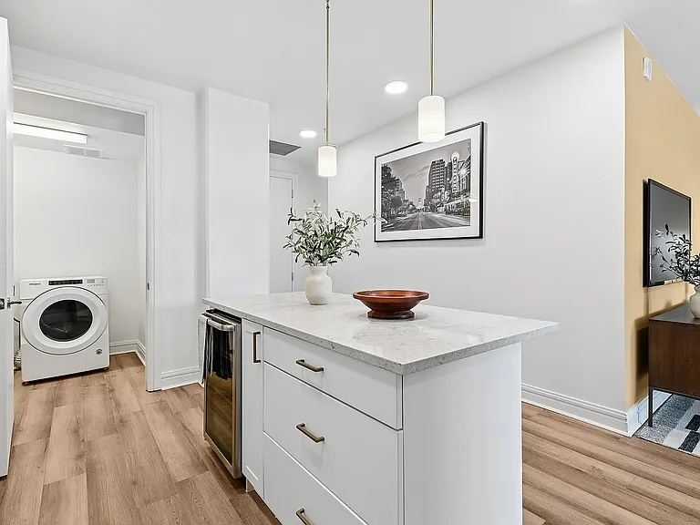 Apartment Kitchen