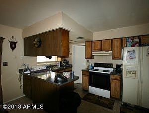4th image of 613 E Harmony Ave