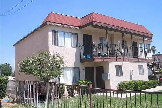 4211 Mountain Dr — Photo 12