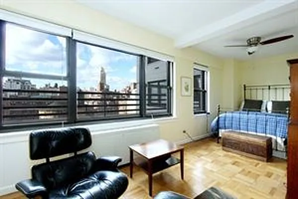 Sold by Douglas Elliman | media 15