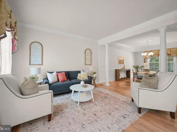 10213 Deep Skies Dr, Laurel, MD 20723
