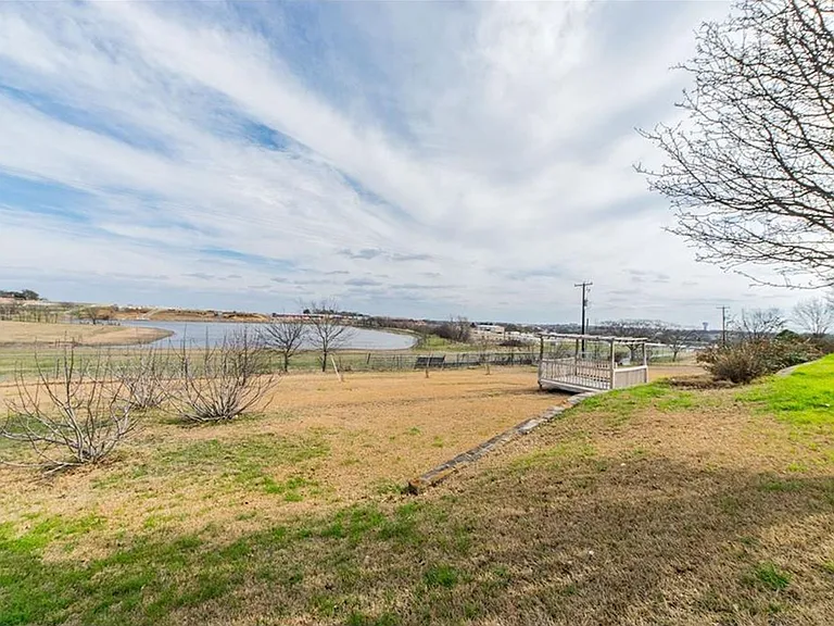 4501 Ridge North Rd — Photo 40