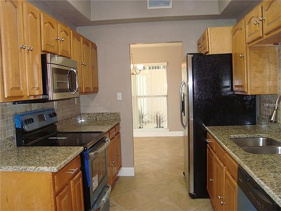 3rd image of 1001 Dartmouth Dr