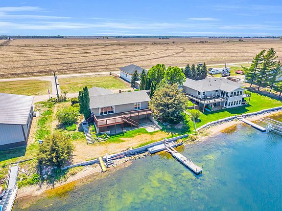 2nd image of 41 Summerhaven Lk