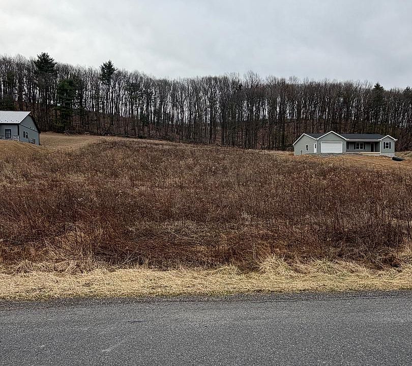 1st image of 15 Kline Hollow Rd