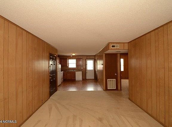 4th image of 109 Ravenwood Dr APT D