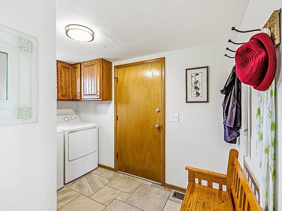 5th image of 14103 Happy Hollow Road