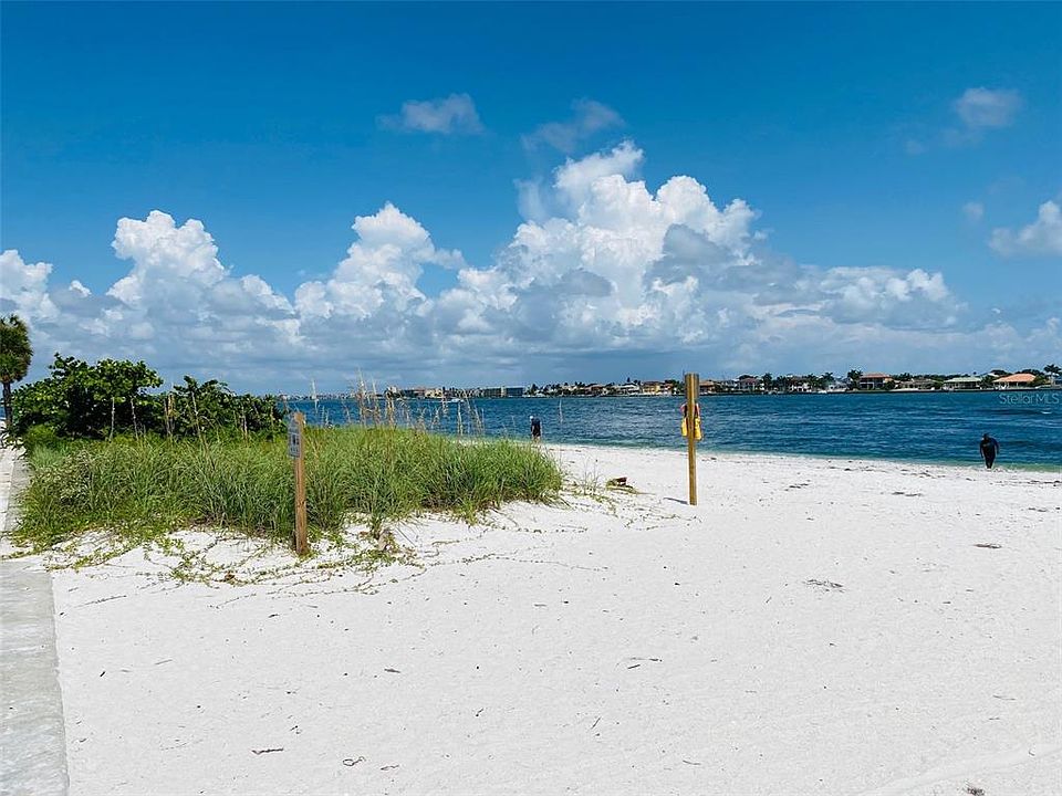 100 Pass A Grille Way Saint Petersburg, FL, 33706 Apartments for Rent