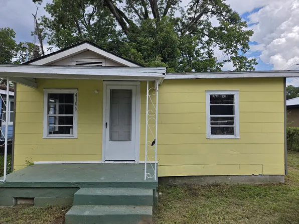 4106 4th St, Garden City, GA 31408