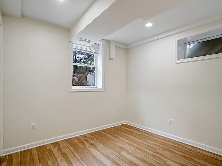 3113 S Fox St — Photo 22