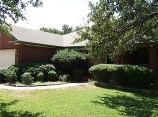 8005 Osborne Dr, Austin, TX 78729