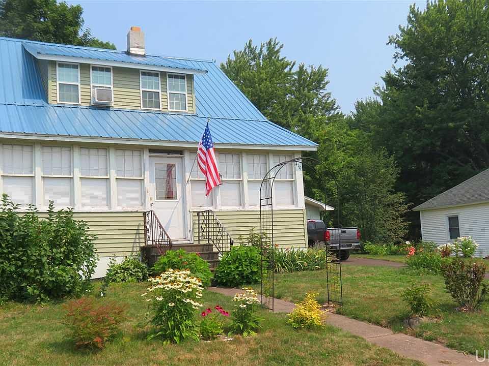 1st image of 410 E Midland Ave