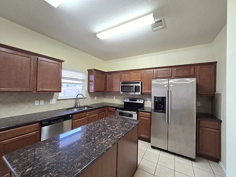 5000 Willamette Ln — Photo 16