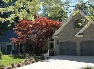 395 Rock Creek Dr, Ann Arbor, MI
