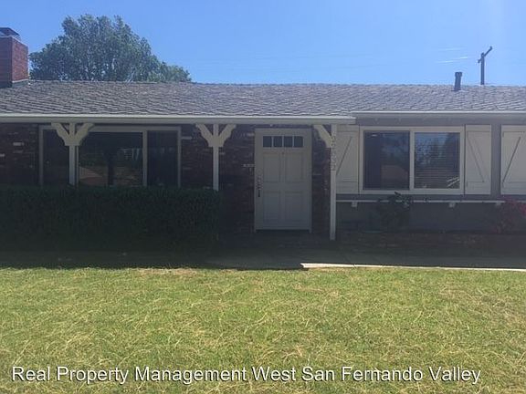 4th image of 22832 Runnymede St