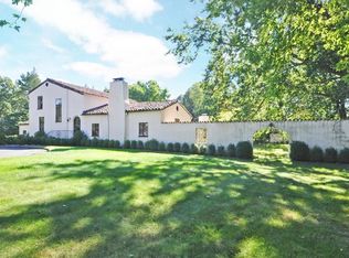 29 Polly Park Rd, RYE, NY 10580