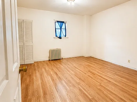 254 Rutter Ave #1 — Photo 4