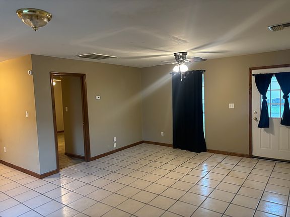 2nd image of 221 Progresso Rd #26