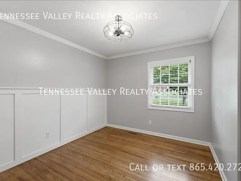 729 Waco Rd — Photo 16