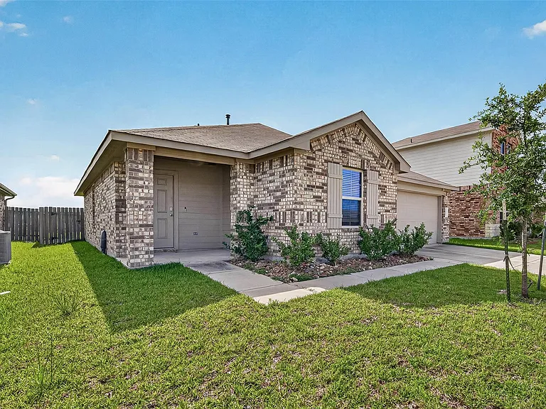 5239 Cherry Tallow Trl — Photo 4