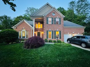 9346 Braymore Cir, Fairfax Station, VA