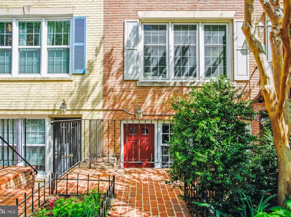 1745 Q St NW #1, Washington, DC 20009