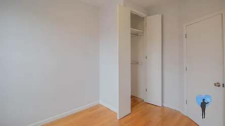 Rented by Next Door Realty NYC