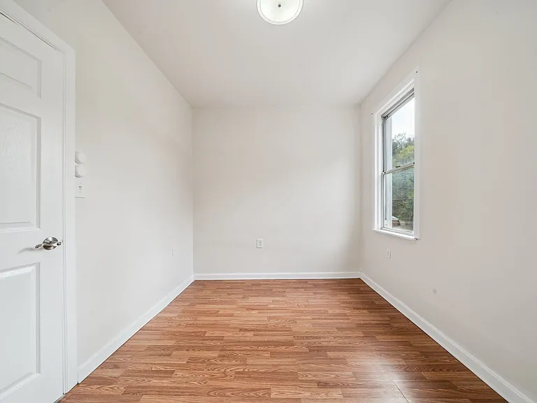 2819 Spring Garden Ave — Photo 17