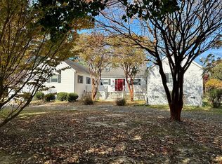 14256 Lorraine Ln, Harborton, VA 23389