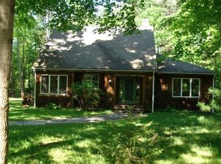 6 Still Corner Rd, Leverett, MA 01054