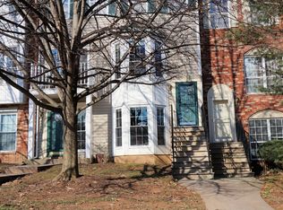 182 Sapphire Ln #572, Franklin Park, NJ 08823