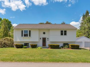 16 Leland St, Lewiston, ME 04240