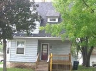 231 4th St, Fond Du Lac, WI 54935