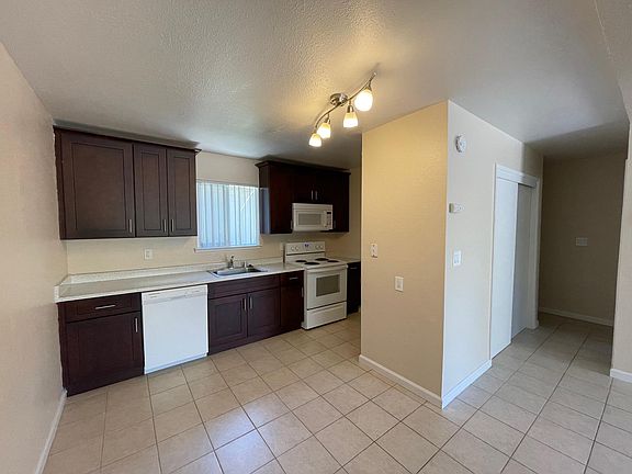 2nd image of 4806 Myrtle Ave #F
