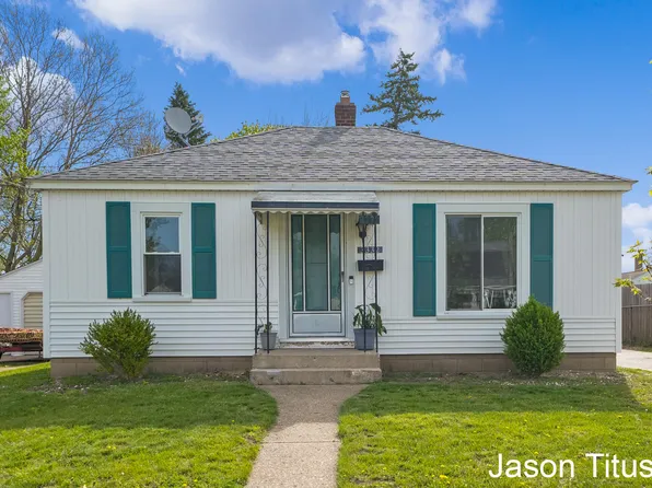 3332 Birchwood Ave SW, Wyoming, MI 49548