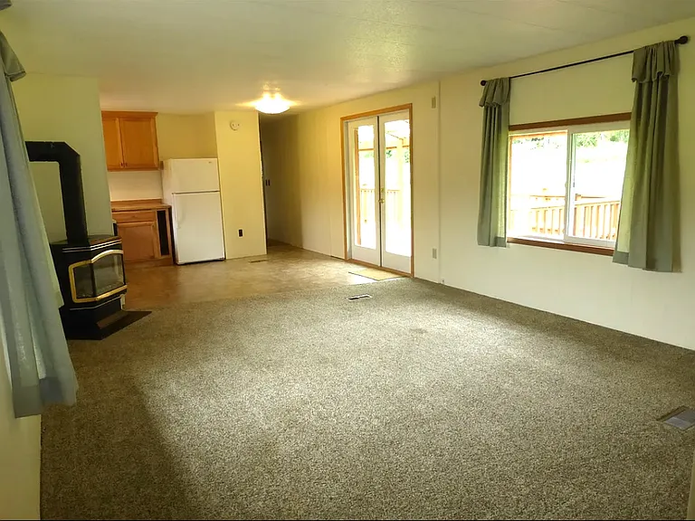 5610 Mount Baker Hwy — Photo 21