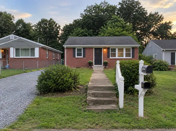 404 Fulcher St, Suffolk, VA 23434