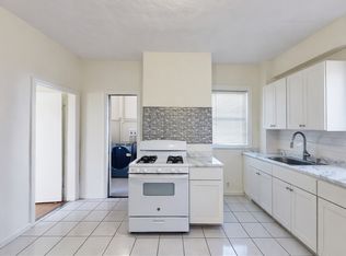29 Glenwood Sq, Brockton, MA 02301