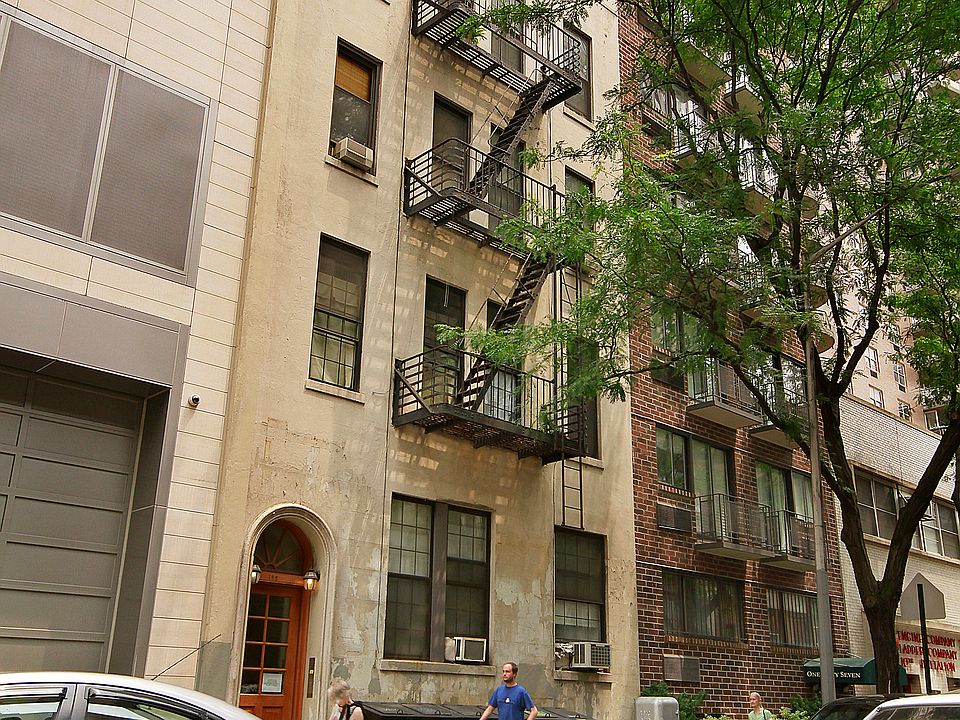 1st image of 155 E 85th St APT 24
