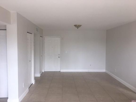 4th image of 8240 SW 210th St APT 212