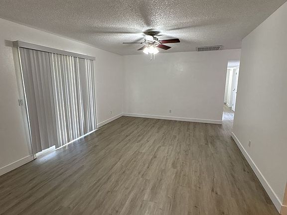 4th image of 3721 W Howard Ave