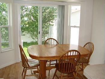 5th image of 1090 Ashland Dr