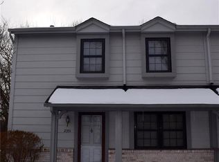 2351 Hidden Meadow Ln, Ballwin, MO 63021