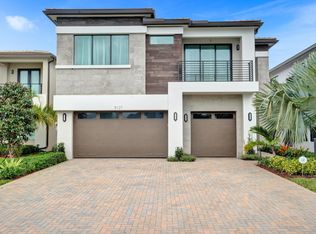 8127 Laurel Falls Dr, Boca Raton, FL 33496