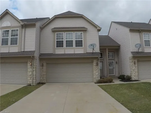 1634 Laughton Cir, Broadview Heights, OH 44147