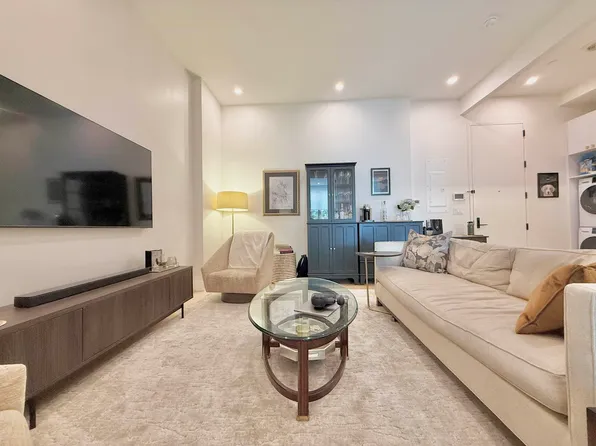 155 Smith Street 3A image 1 of 11