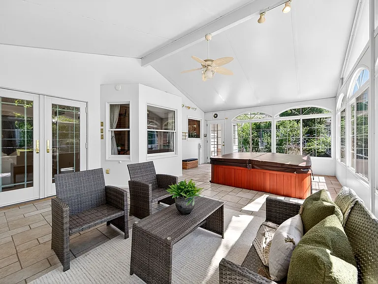 2019 Cedarmill Dr — Photo 17